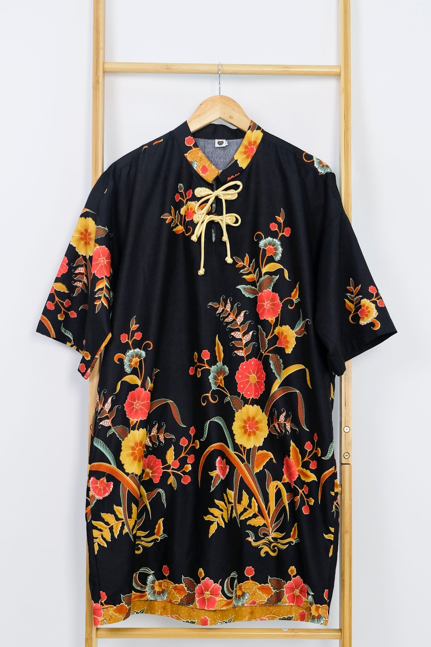 Malaysia-Batik-Attire-Dress-Women