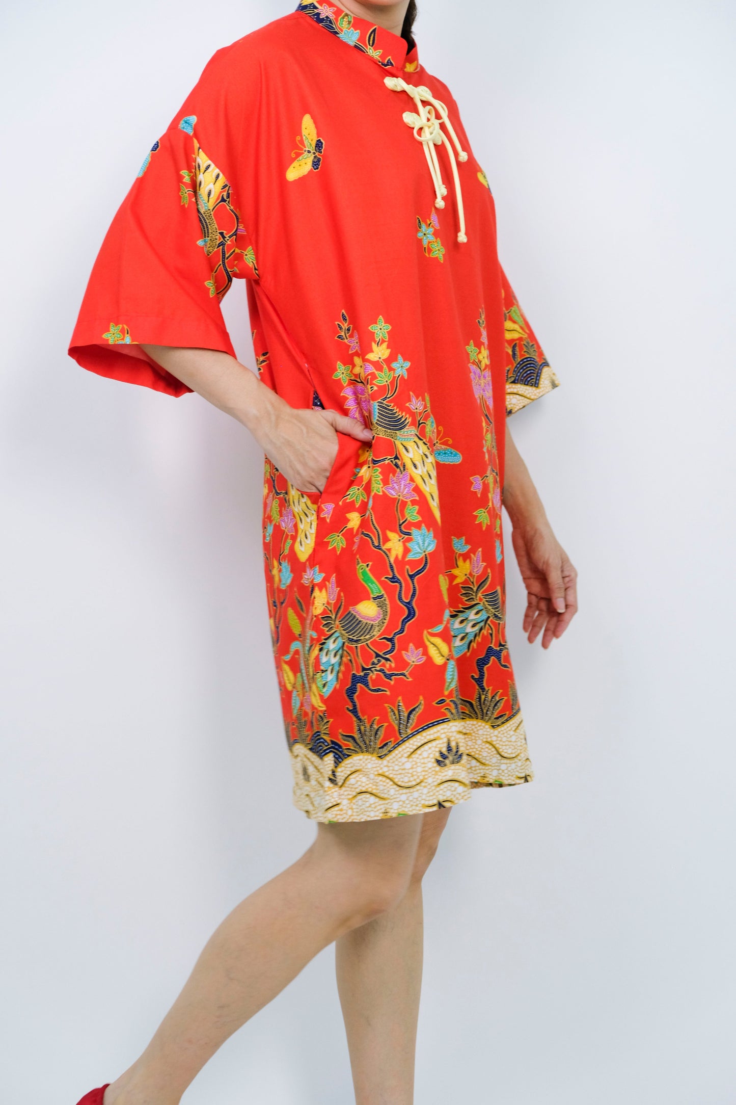 Malaysia-Batik-Attire-Dress-Women