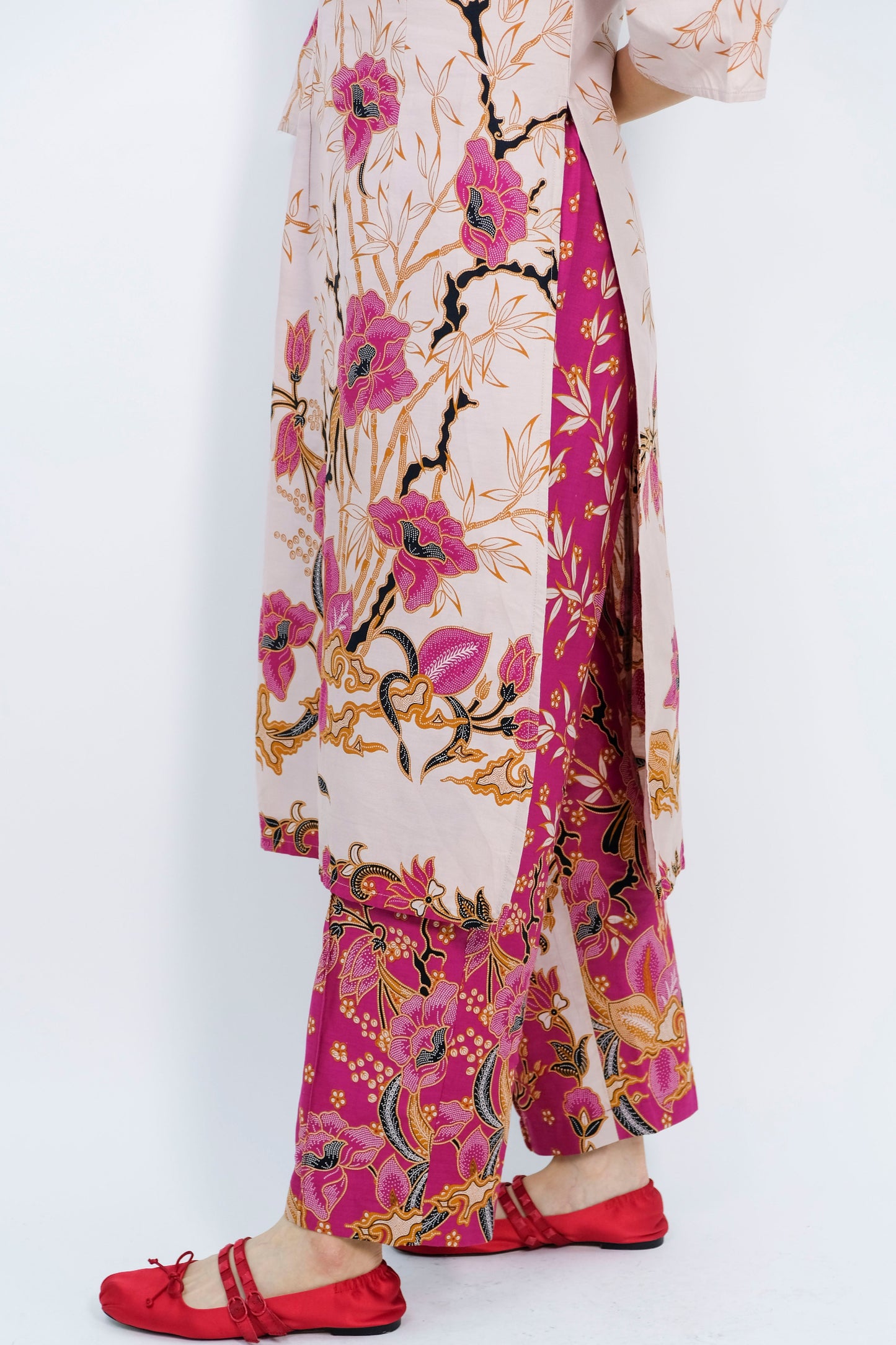 Malaysia-Batik-Attire-Trousers-Women