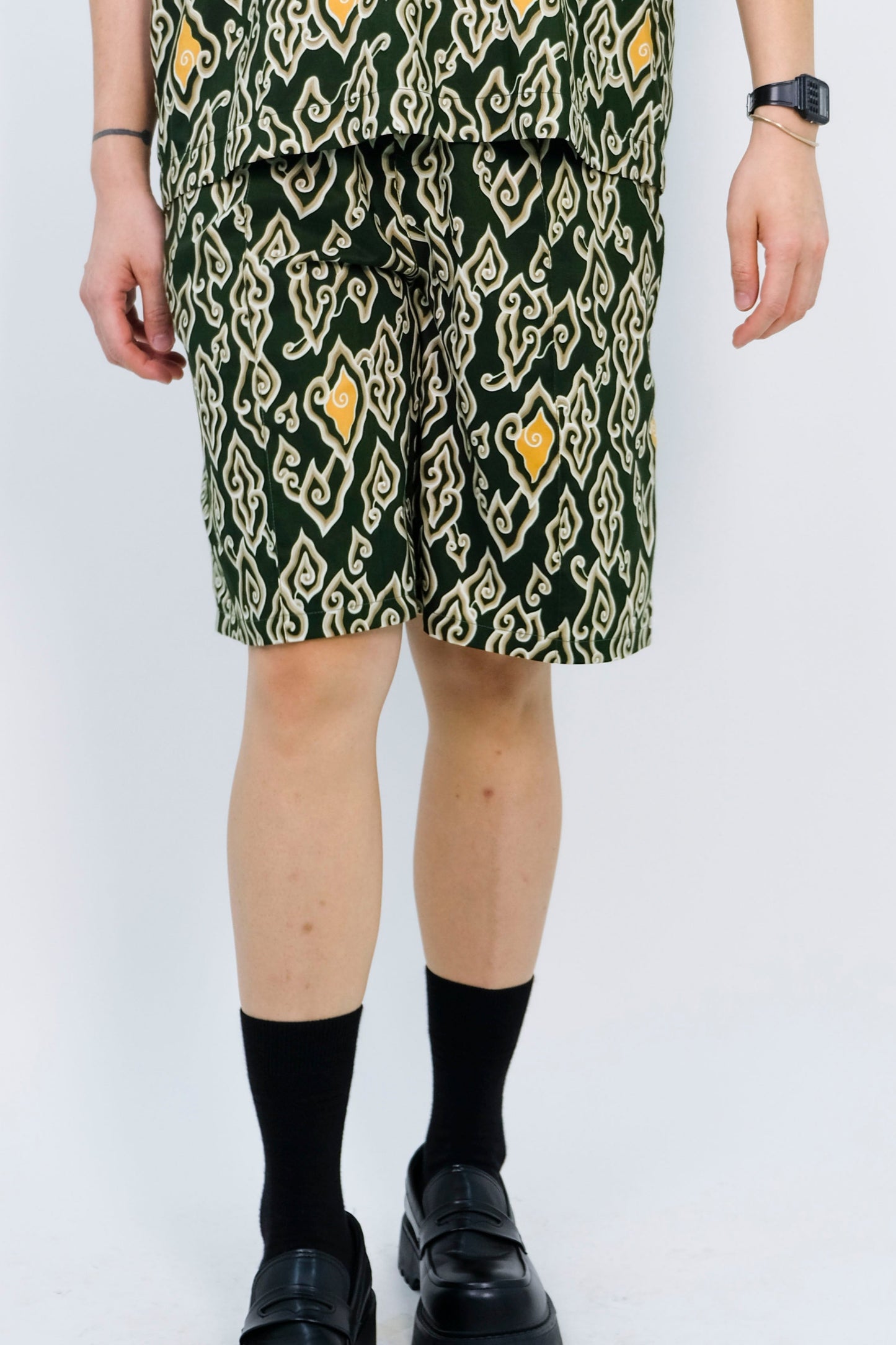 Malaysia-Batik-Attire-Shortpants-Men