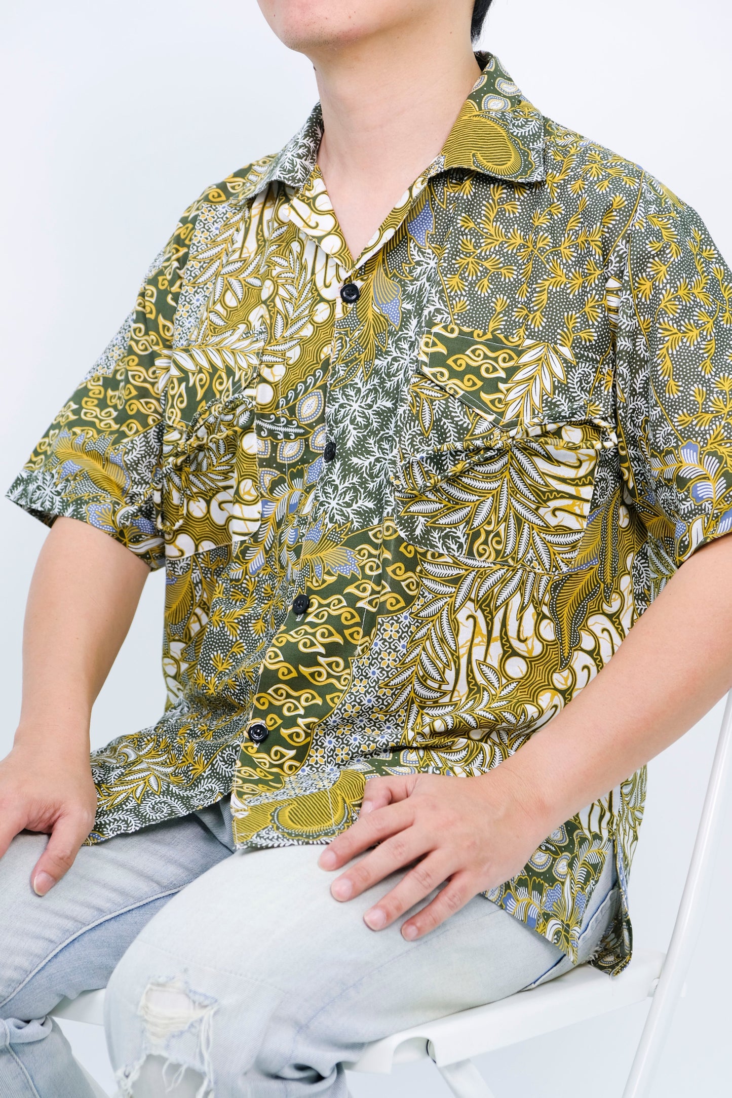 Malaysia-Batik-Attire-Top-Men