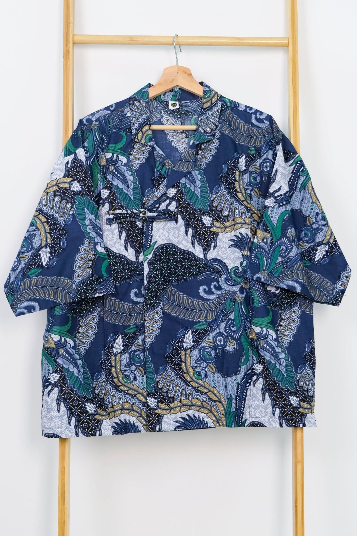 Malaysia-Batik-Attire-Top-Men