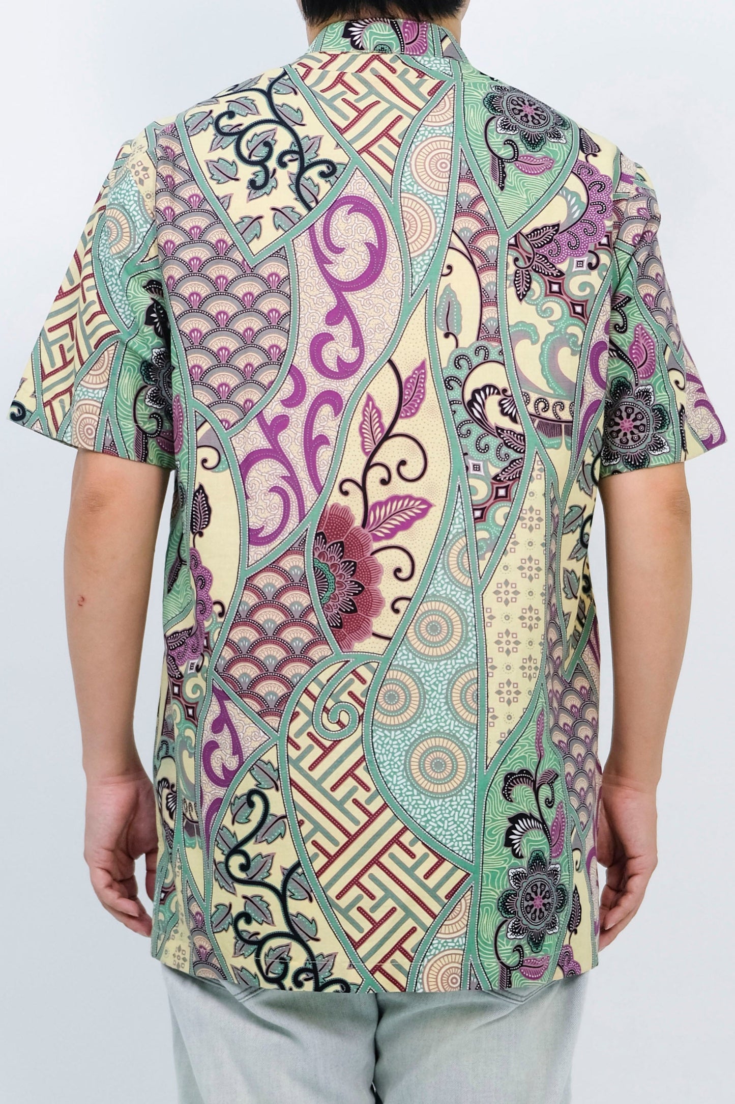 Malaysia-Batik-Attire-Top-Men