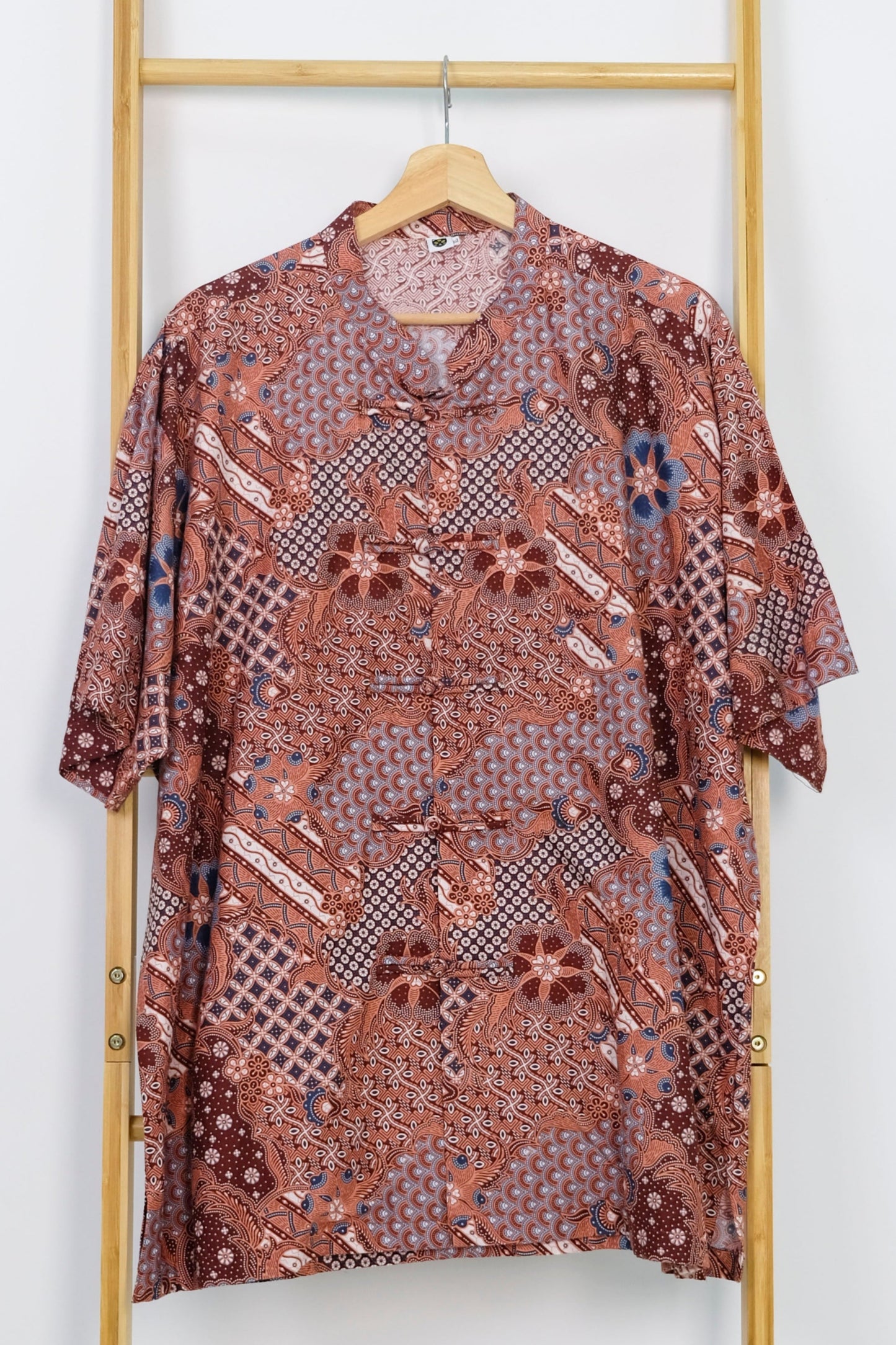 Malaysia-Batik-Attire-Top-Men