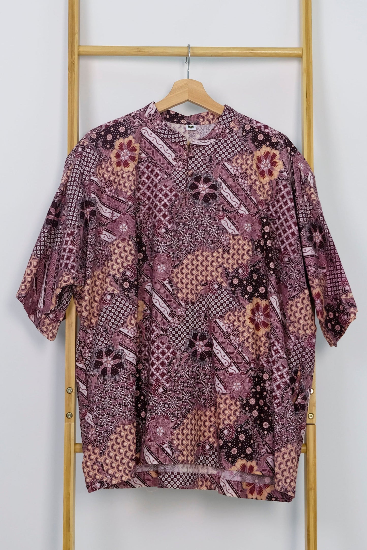 Malaysia-Batik-Attire-Top-Men
