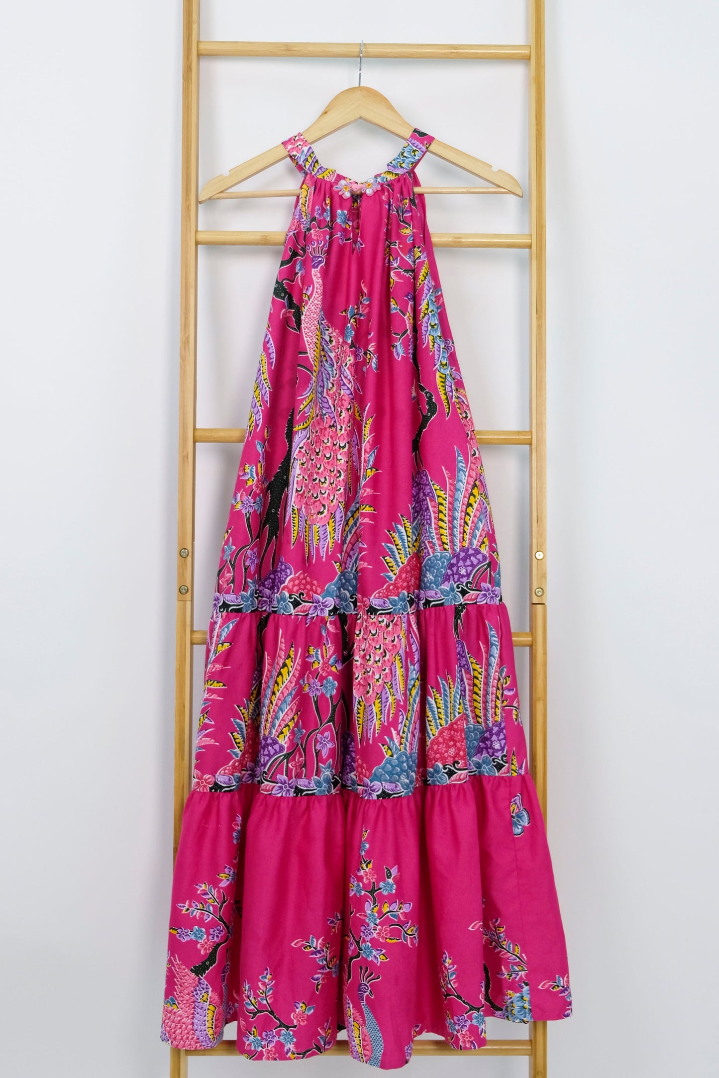 Malaysia-Batik-Attire-Dress-Women
