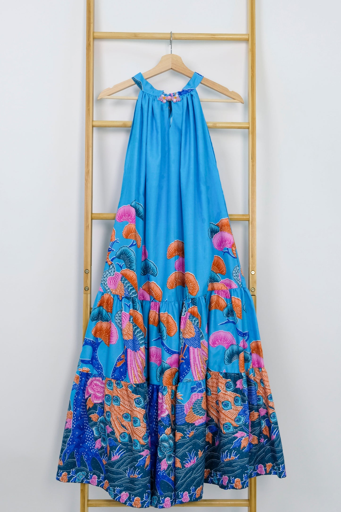 Malaysia-Batik-Attire-Dress-Women