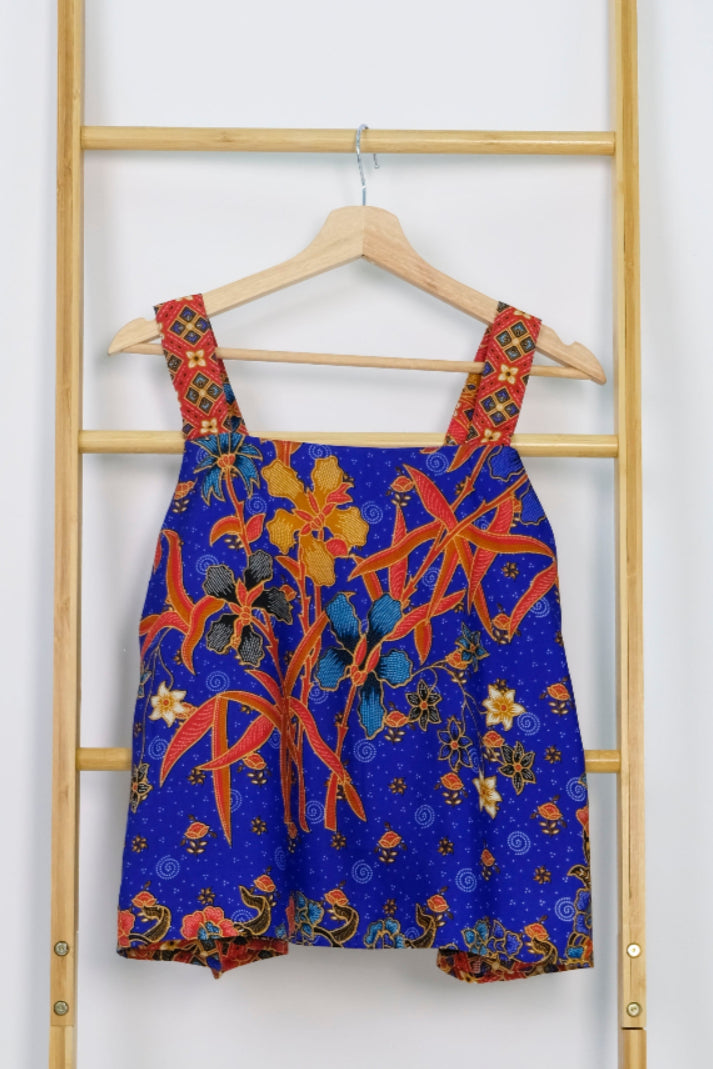 Malaysia-Batik-Attire-Top-Women