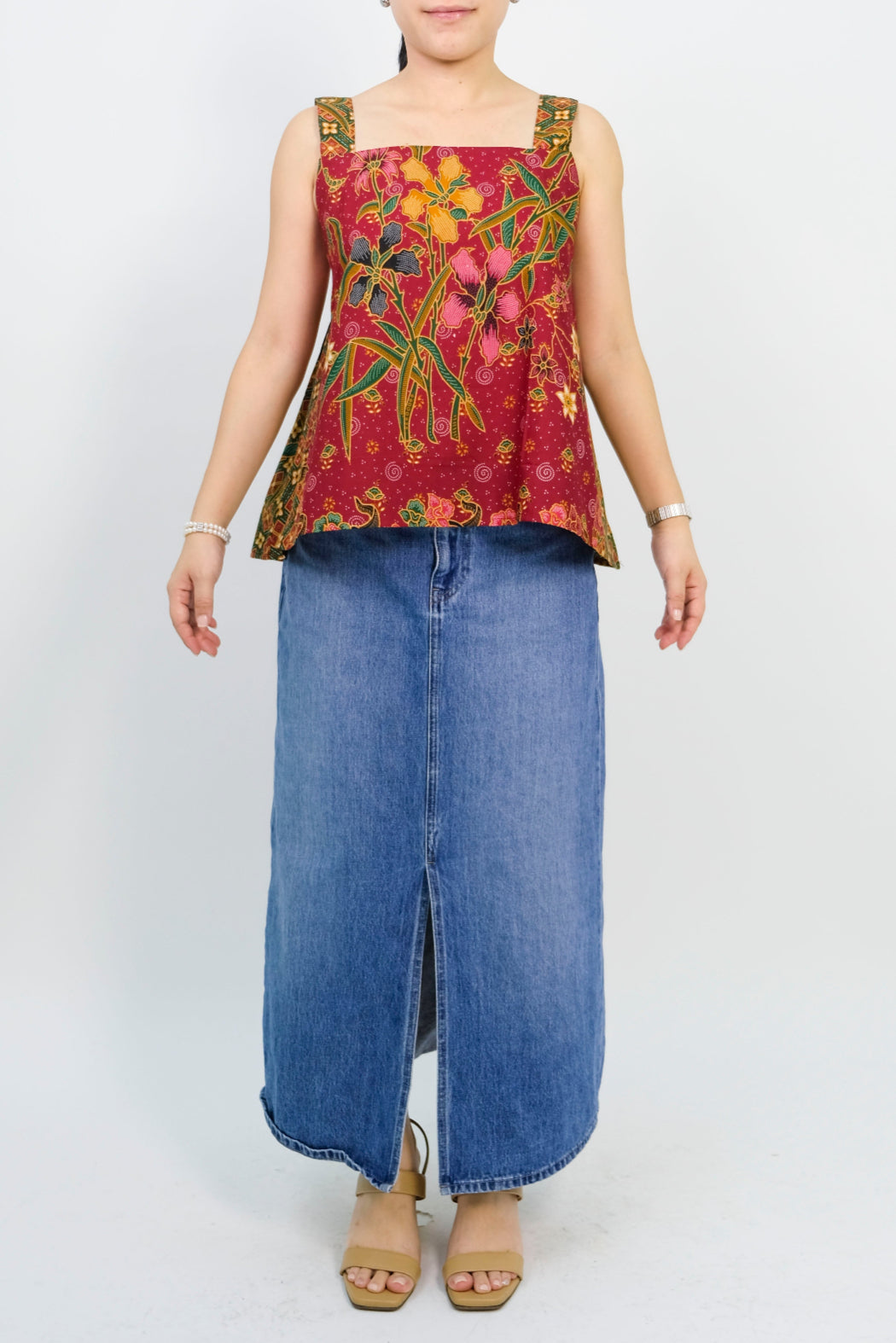 Malaysia-Batik-Attire-Top- Women