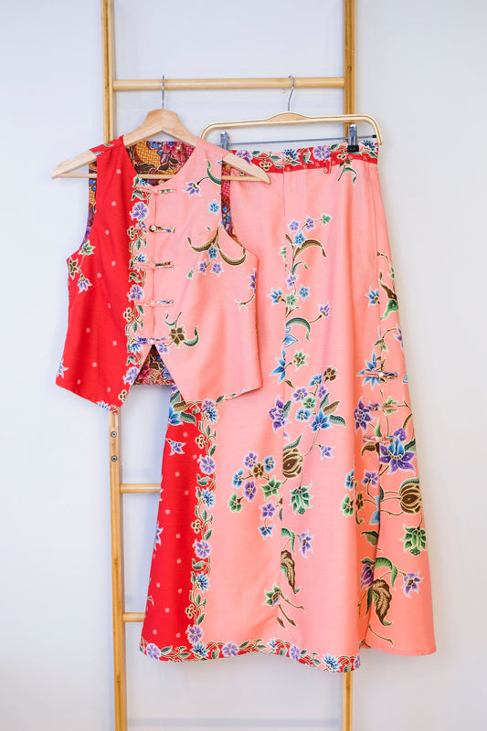 Malaysia-Batik-Attire-Top-Skirt-Women