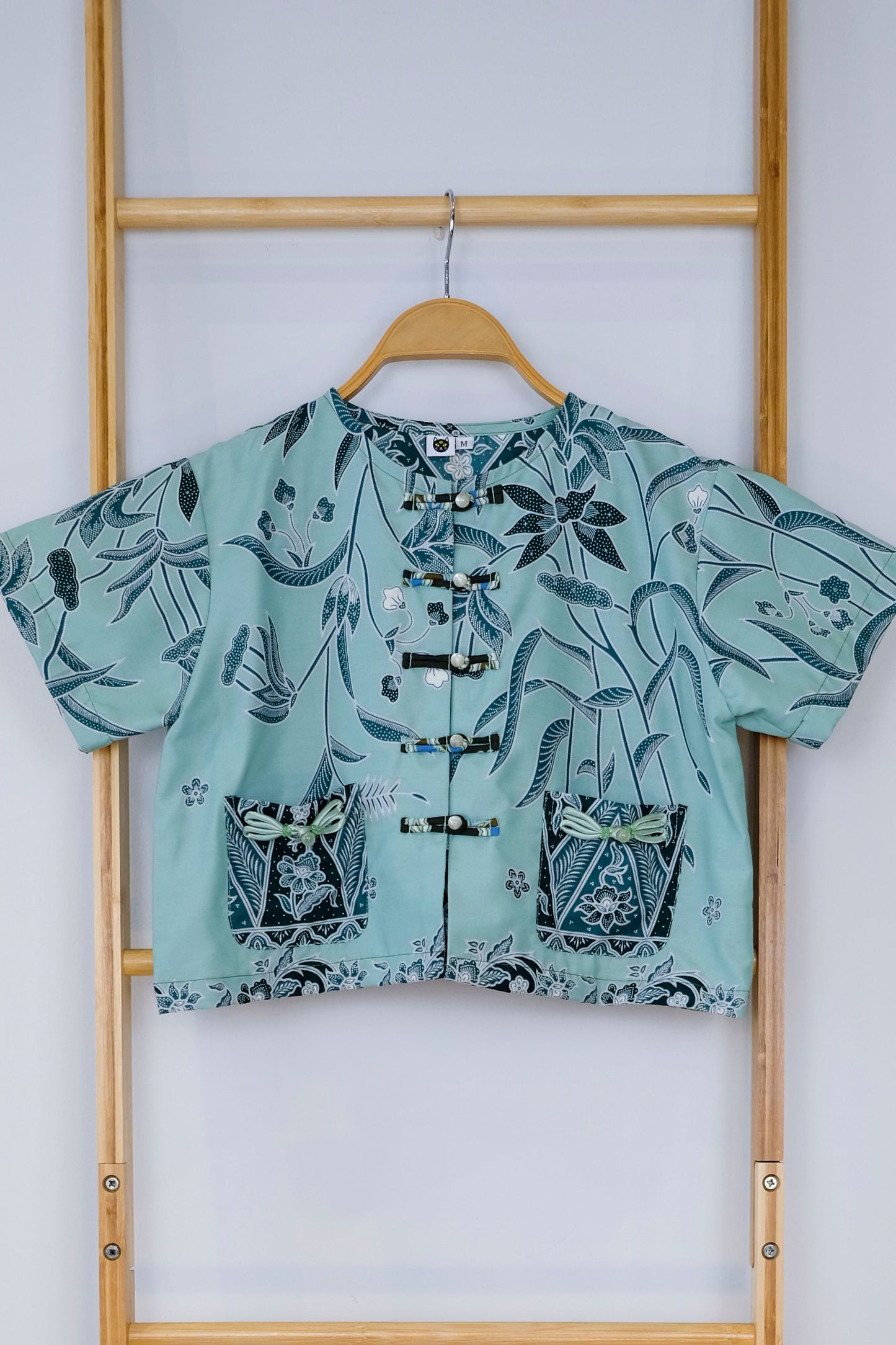 Malaysia-Batik-Attire-Top-Women