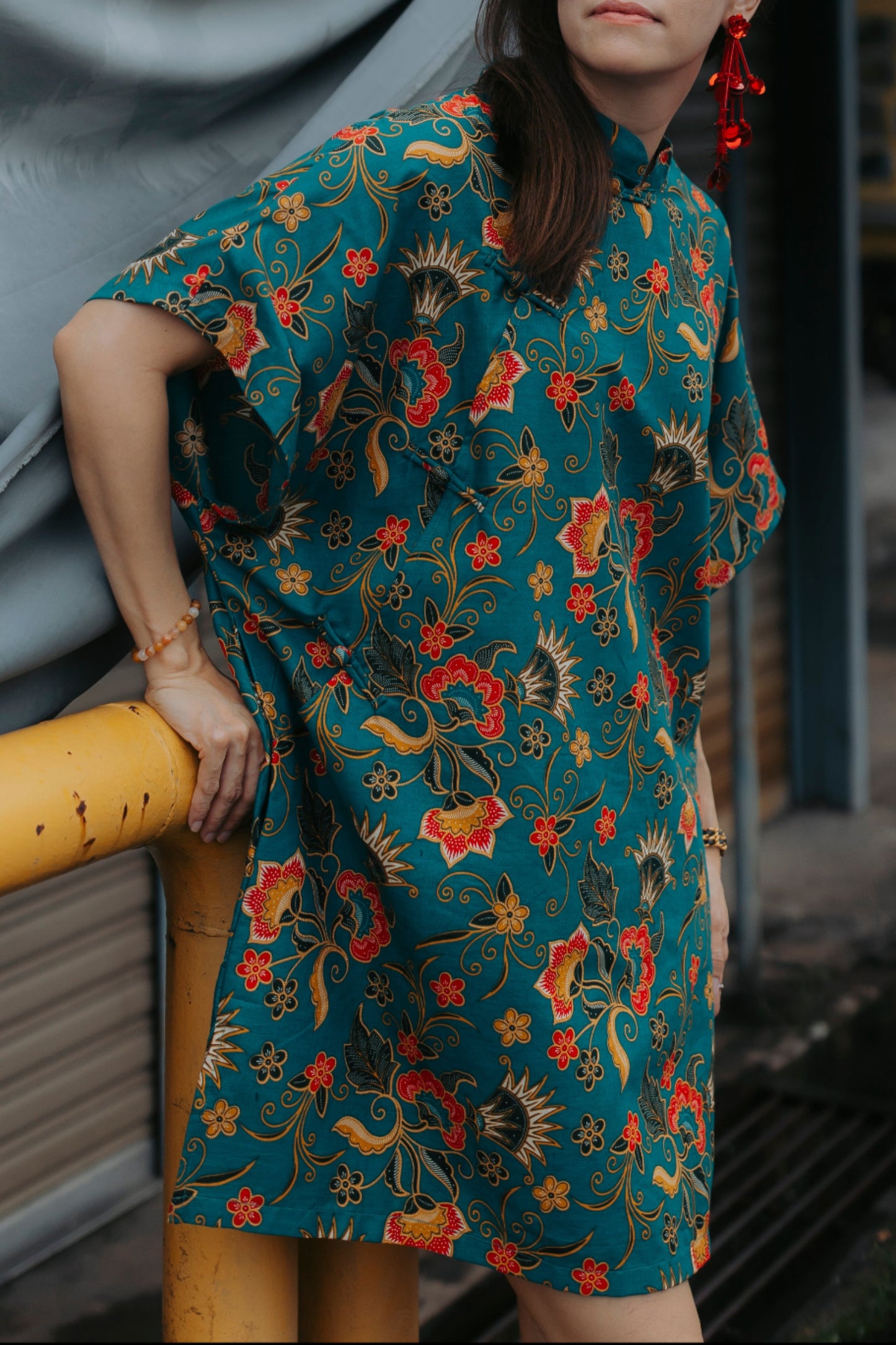 Malaysia-Batik-Attire-Dress-Wom