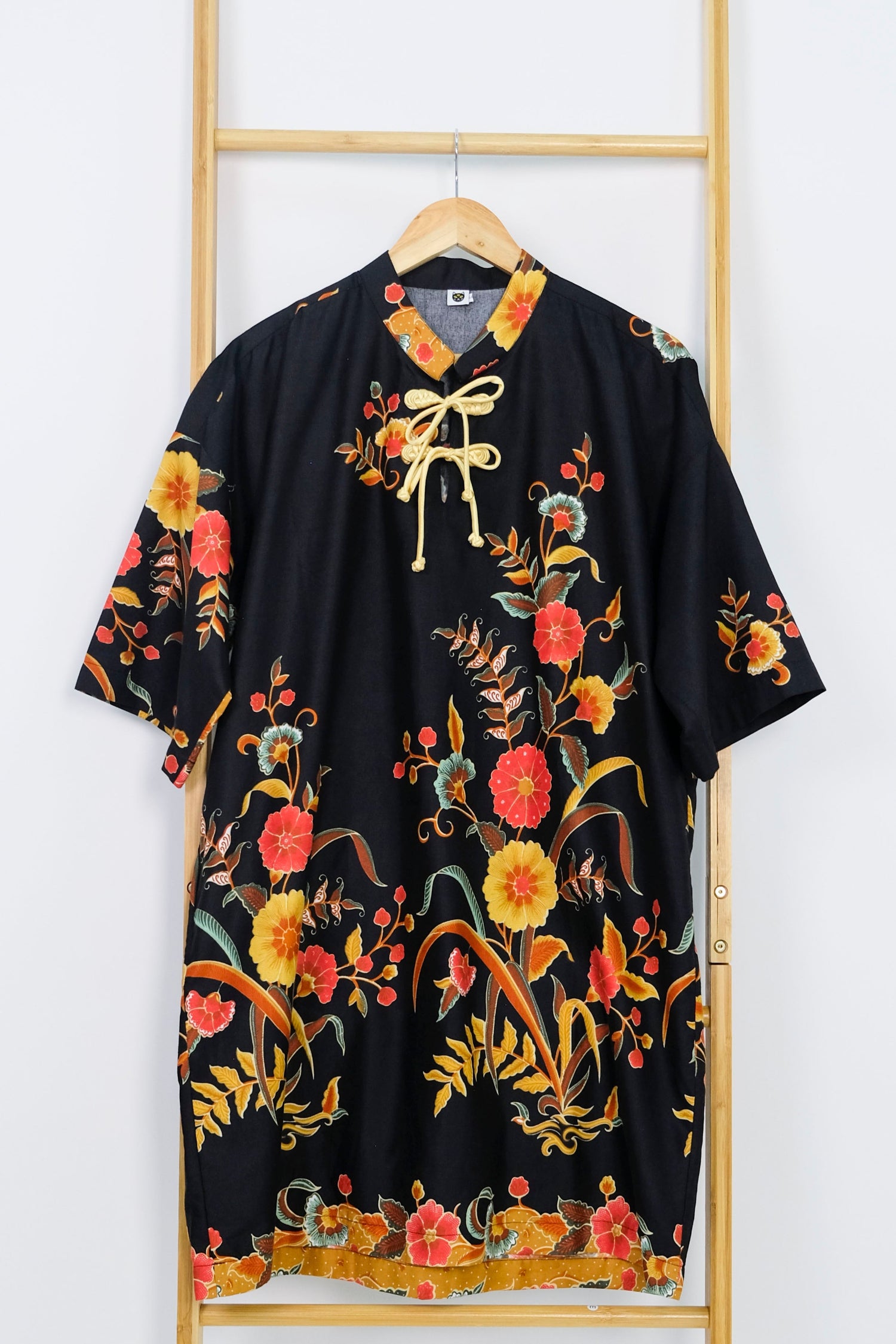 Malaysia-Batik-Attire-Dress-Women