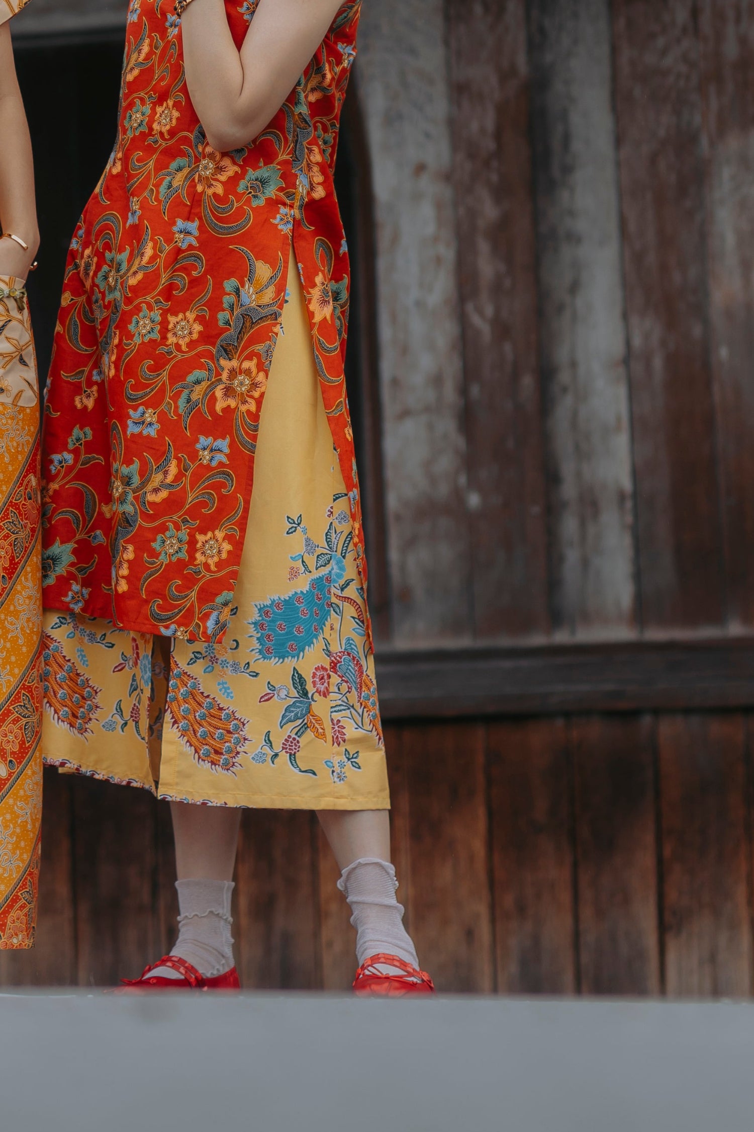 Malaysia-Batik-Attire-Dress-Women