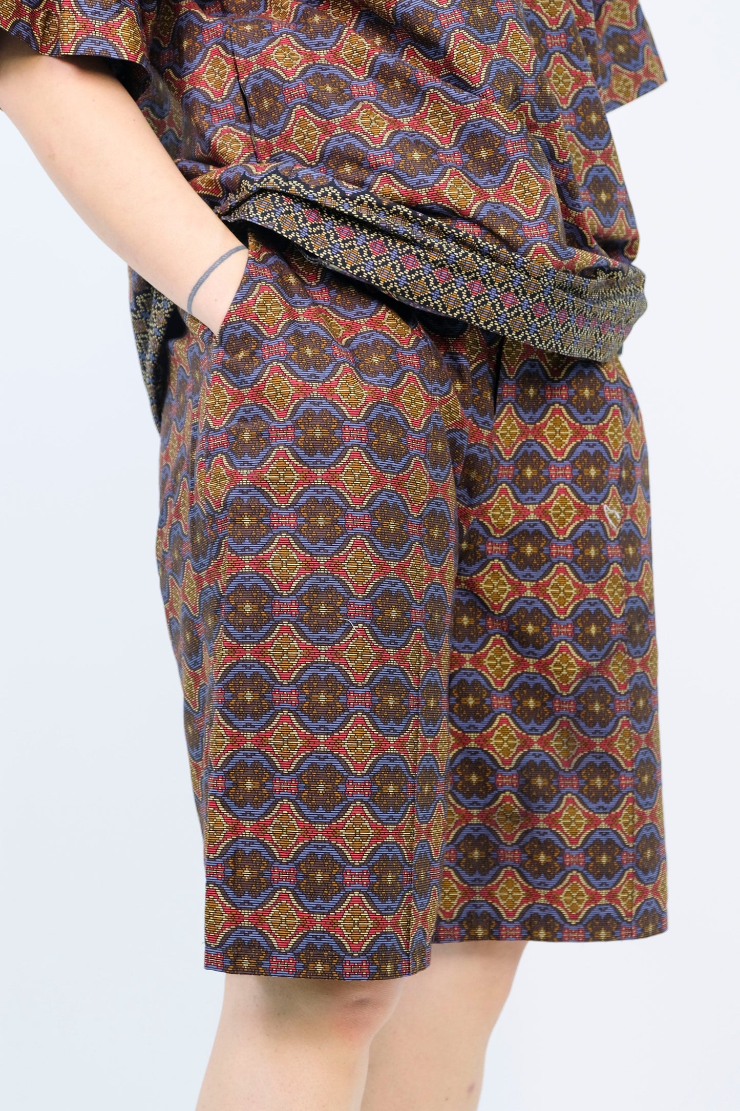 Malaysia-Batik-Attire-Top-Men