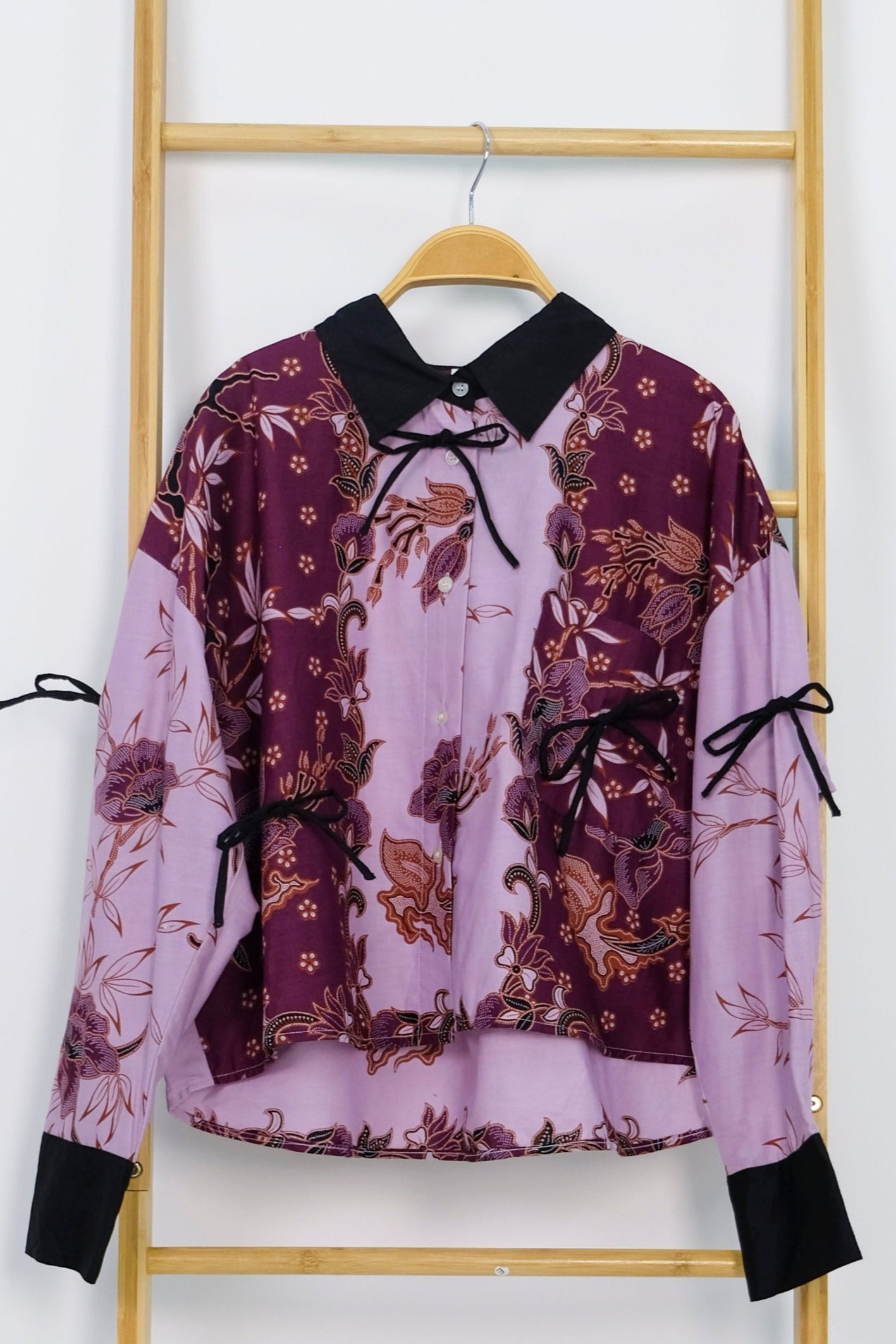 Malaysia-Batik-Attire-Top-Women