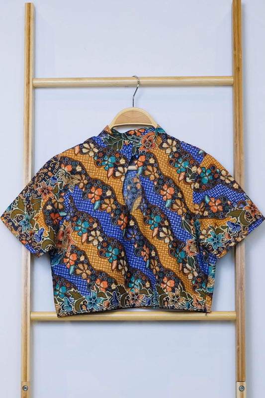 Malaysia-Batik-Attire-Top_Women