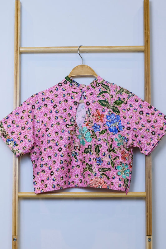 Malayisa-Batik-Attire-Top-Women