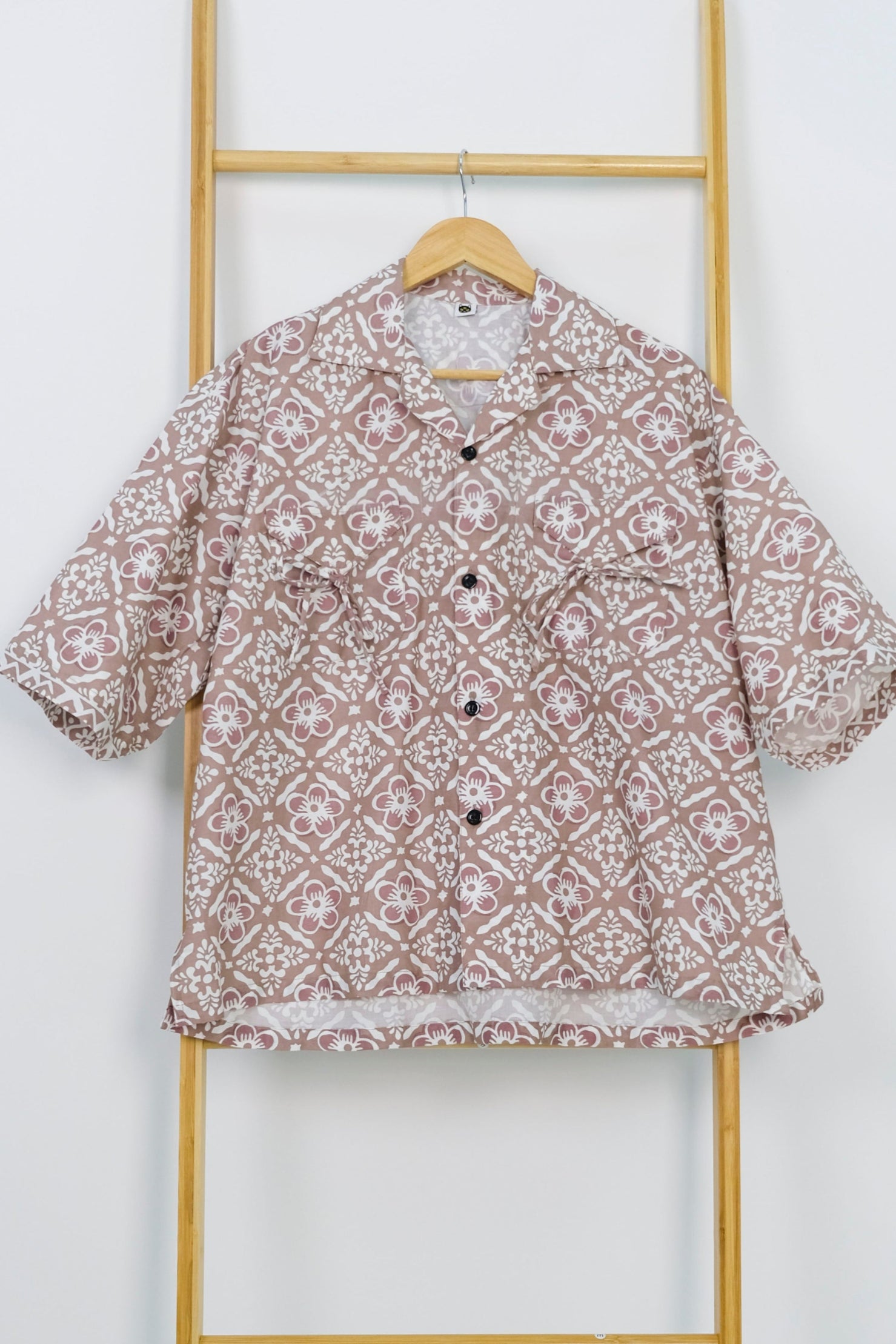 Malaysia-Batik-Attire-Top-Men