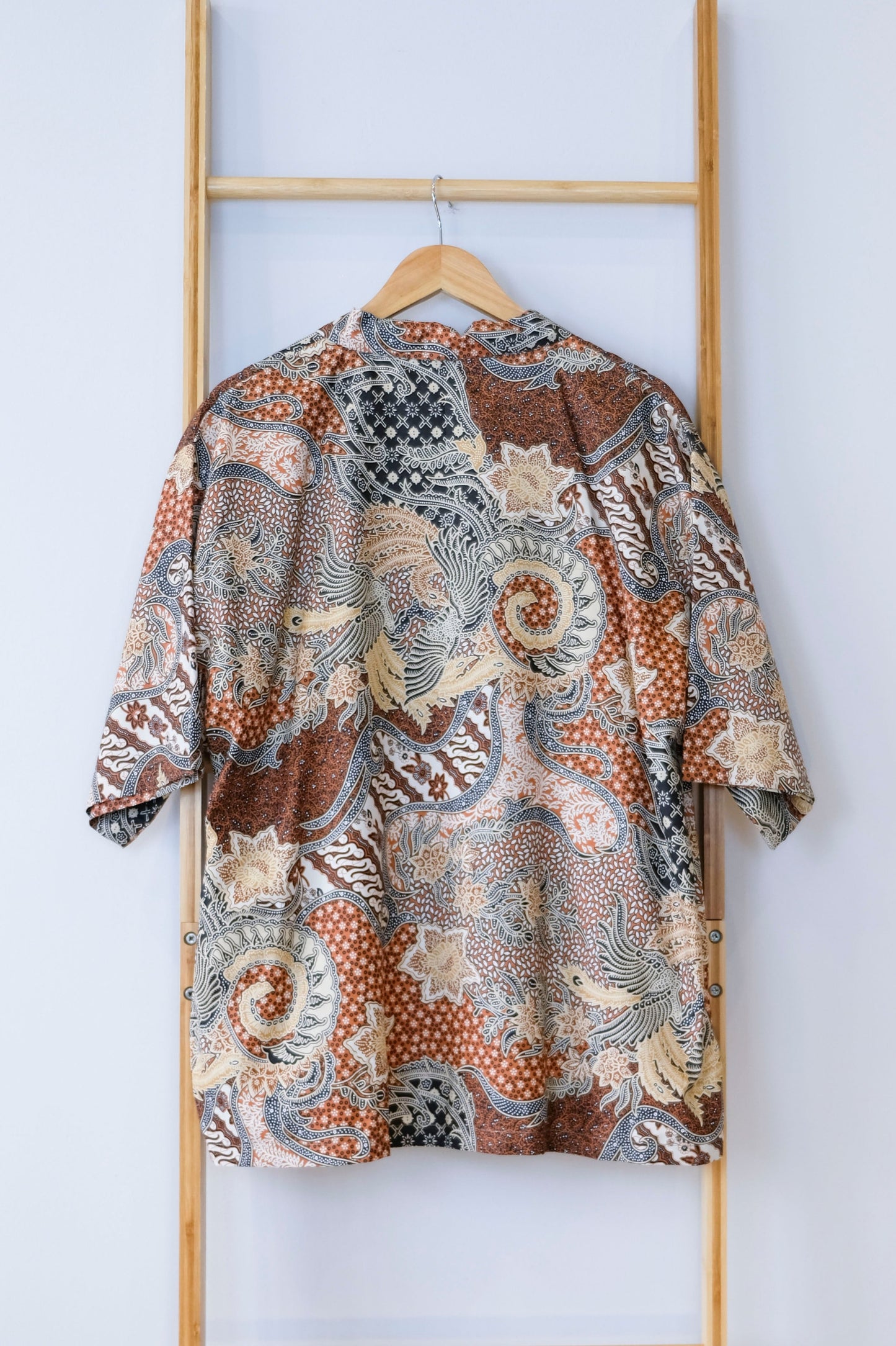 Malaysia-Batik-Attire-Top-Men