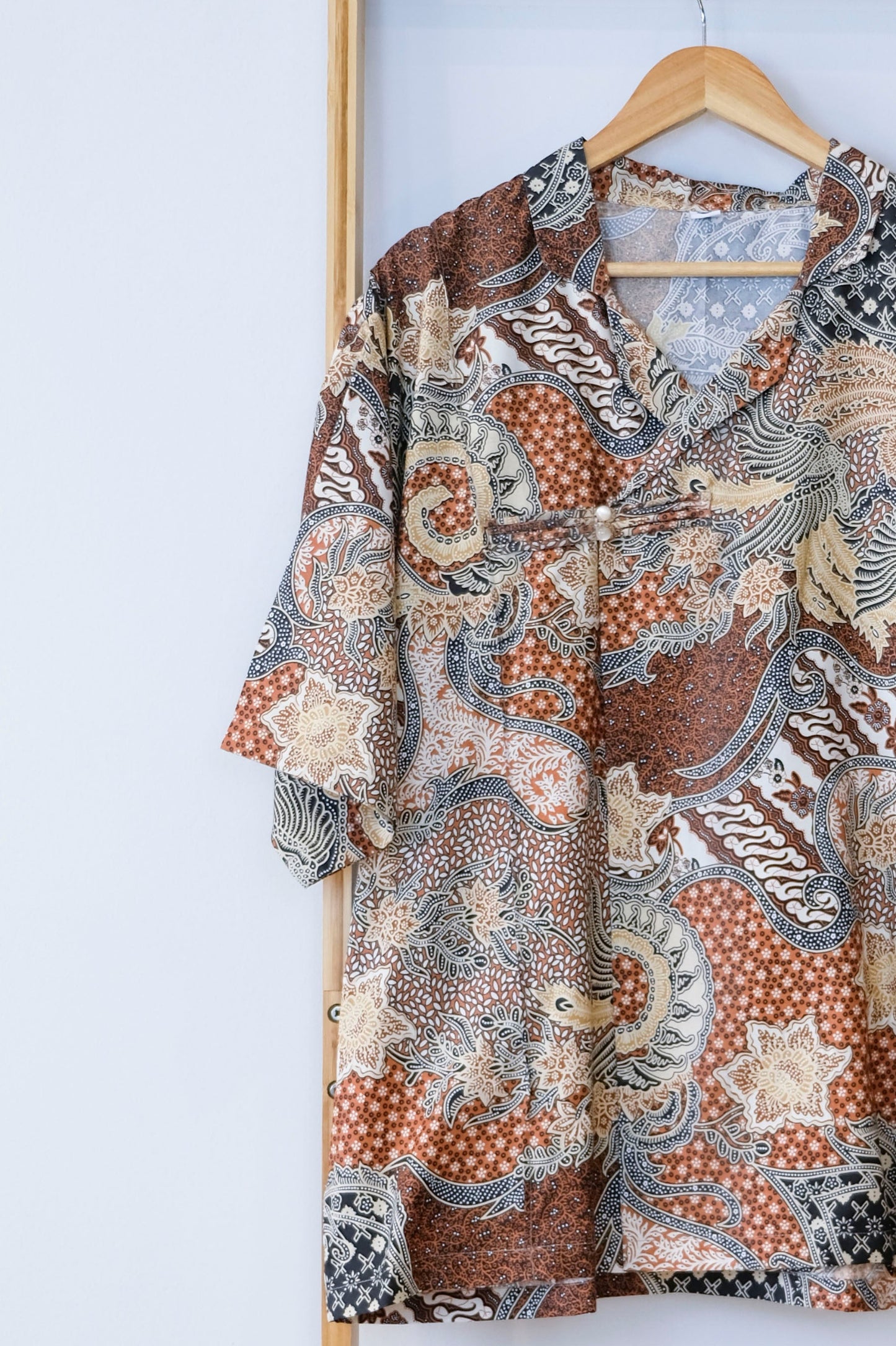 Malaysia-Batik-Attire-Top-Men