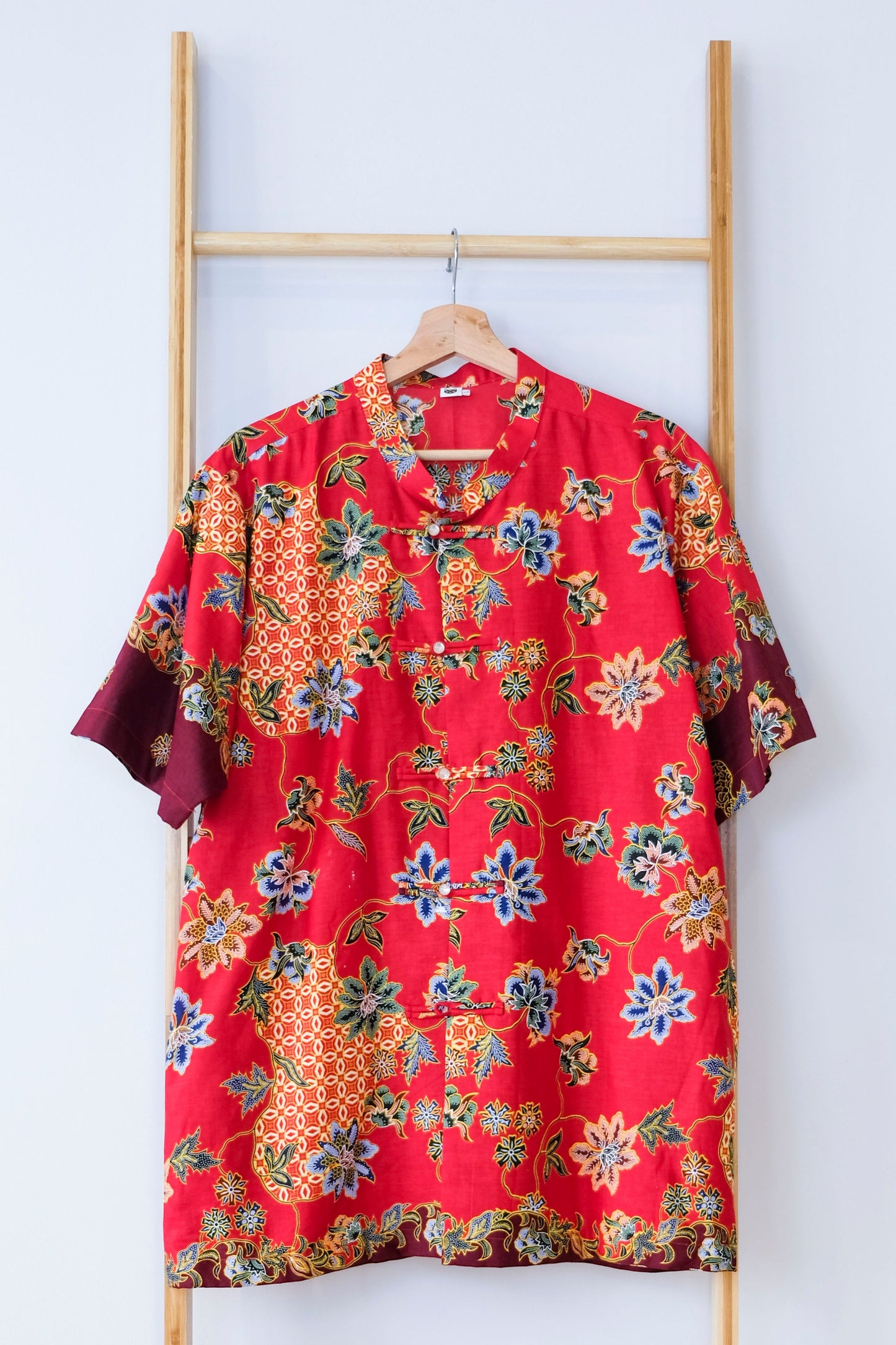 Malaysia-Batik-Attire-Top-Men