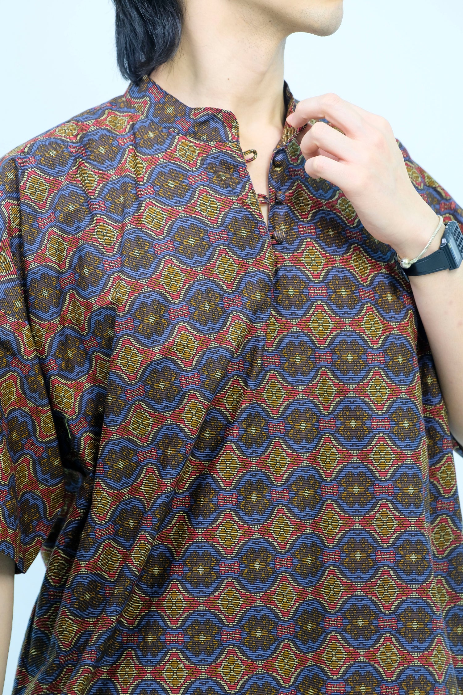Malaysia-Batik-Attire-Top-Men