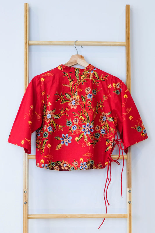 Malaysia-Batik-Attire-Top-women