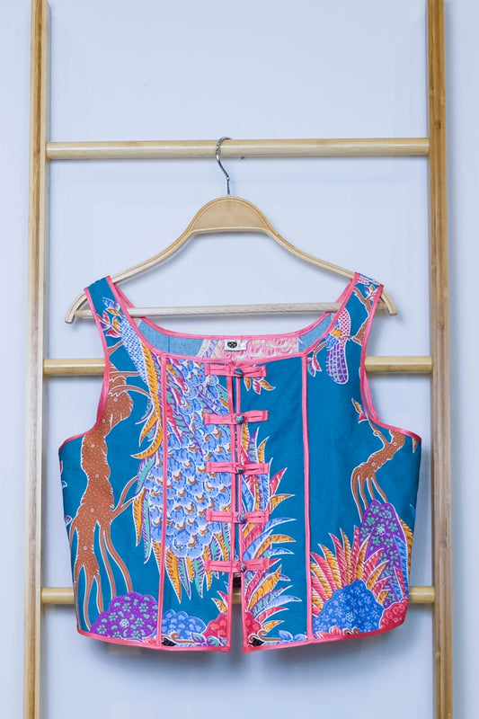 Malaysia-Batik-Attire-Top-Women