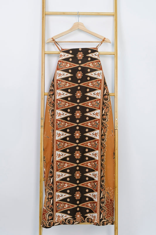 Malaysia-Batik-Attire-Dress-Women