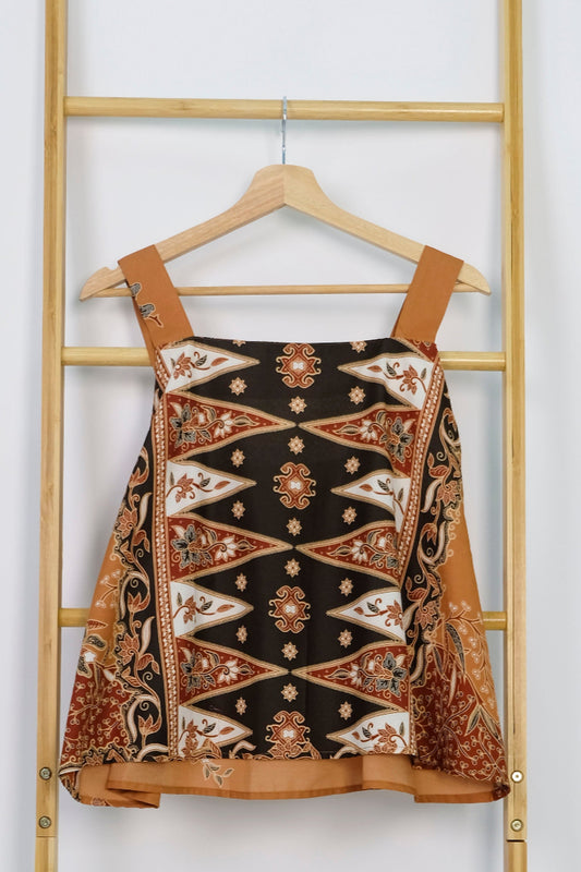Malaysia-Batik-Attire-Top-Women