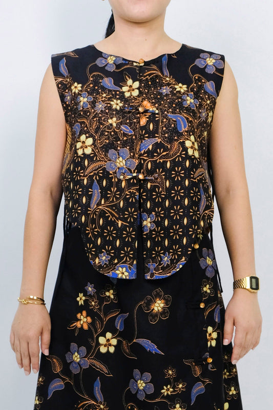 Malaysia-Batik-Attire-Top-Women
